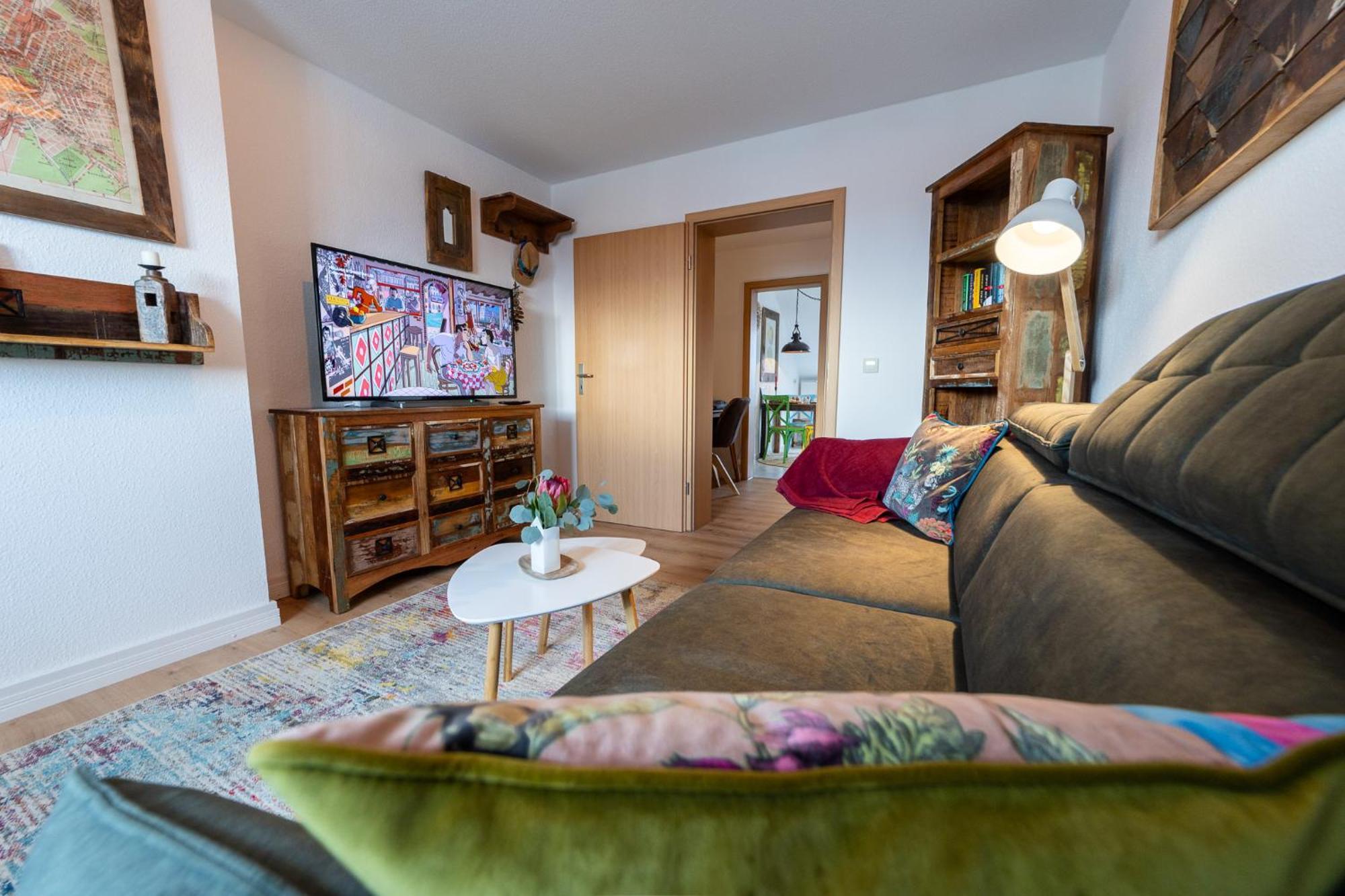 Schlossberg-Domizil Mit Weitblick - Arbeitsplatz, Balkon, Netflix, Badewanne & Yogamatte Chemnitz Esterno foto